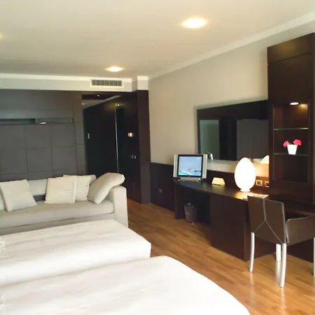 Bel Sit Отель Мейна